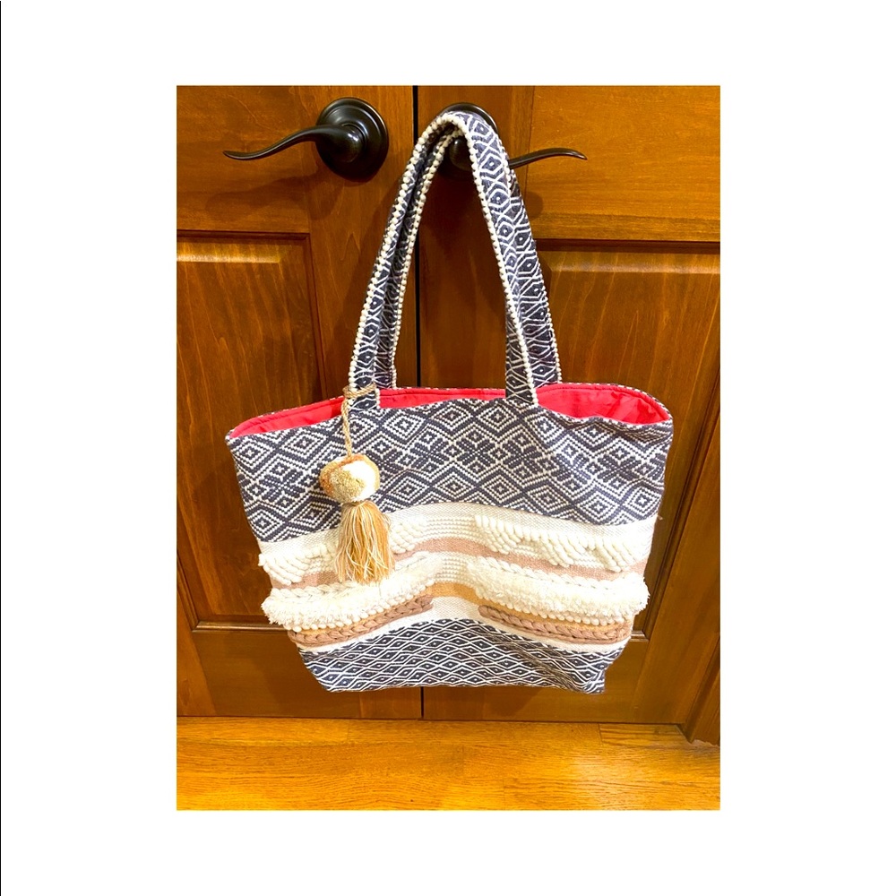 Gently used Very Good Condition Three Bird Nest Suvarna Diamond Tote bag